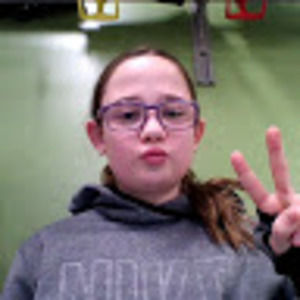 Meet your Posher, Iris